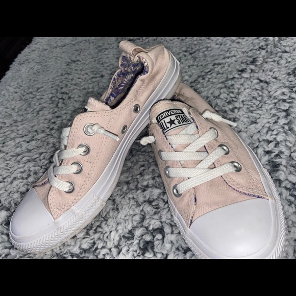 Converse - Picture 2 of 3